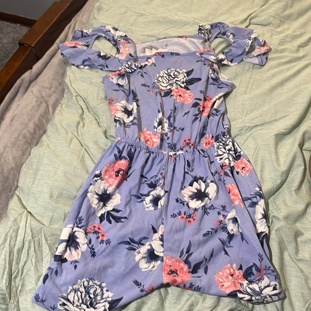 Romper - Picture 1 of 2